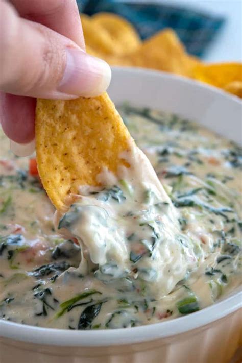 spinach-cheese-dip-spinach-con-queso-kitchen-gidget image