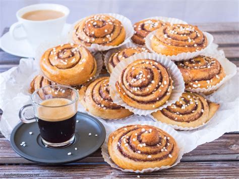 swedish-cinnamon-buns-kanelbullar-food-and image