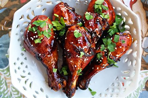 sweet-n-sticky-baked-chicken-drumsticks-the image