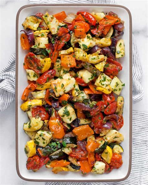 roasted-mediterranean-vegetables-and-halloumi-last image