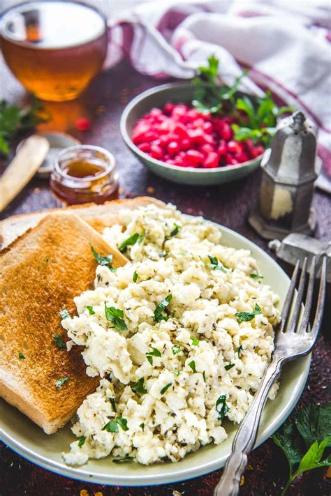 scrambled-egg-whites-recipe-step-by-step-video image
