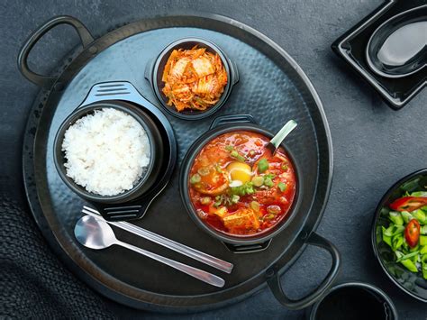 korean-soon-tofu-stew-sundubu-jjigae-foodie-globe image