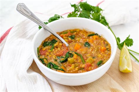 low-calorie-lentil-soup-vegan-and-gluten-free image