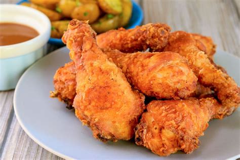 crispy-fried-chicken-drumsticks-recipe-the-spruce-eats image