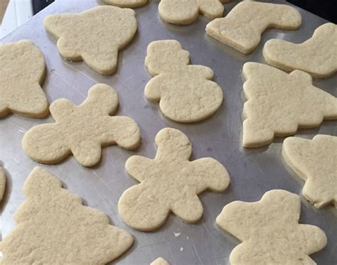 sour-cream-sugar-cookies-the-farmwife-cooks image