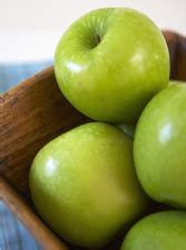 healthy-recipes-apple-coffee-cake-johns-hopkins image