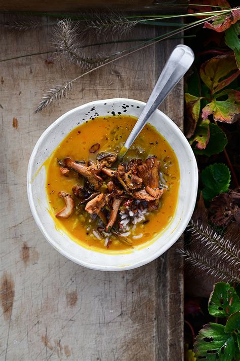 roasted-pumpkin-soup-with-wild-rice-and-miso image