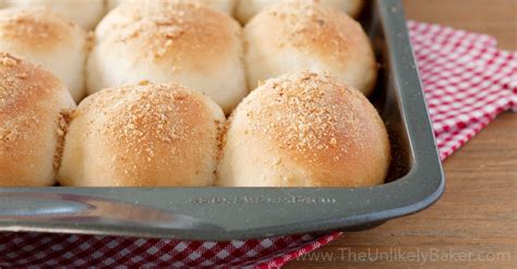 pandesal-recipe-filipino-bread-rolls-the-unlikely-baker image
