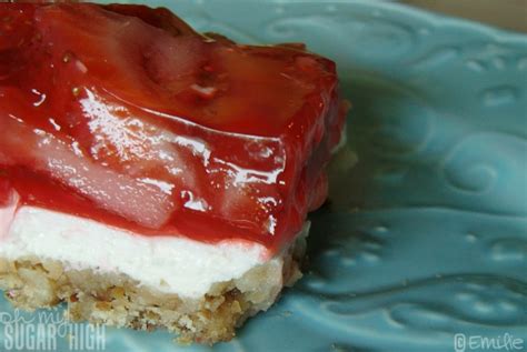 strawberry-pretzel-squares-from-kraft-foods-oh-my image