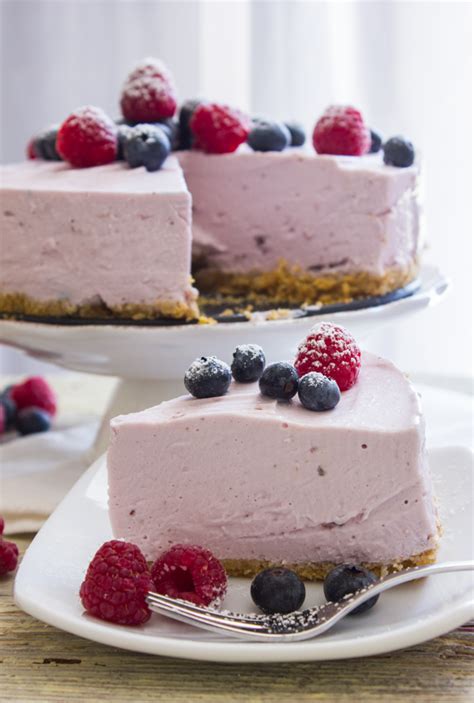 no-bake-berry-greek-yogurt-pie-recipe-an-italian-in-my-kitchen image