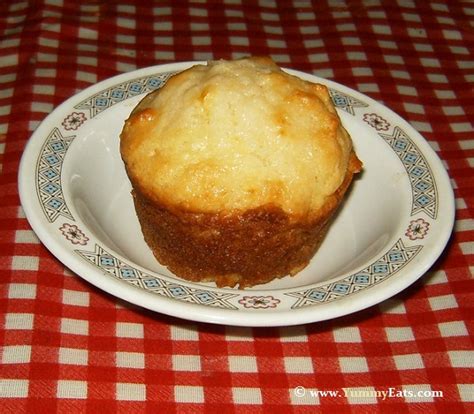 delicious-easy-recipe-for-lemon-yogurt-muffins-yummy image