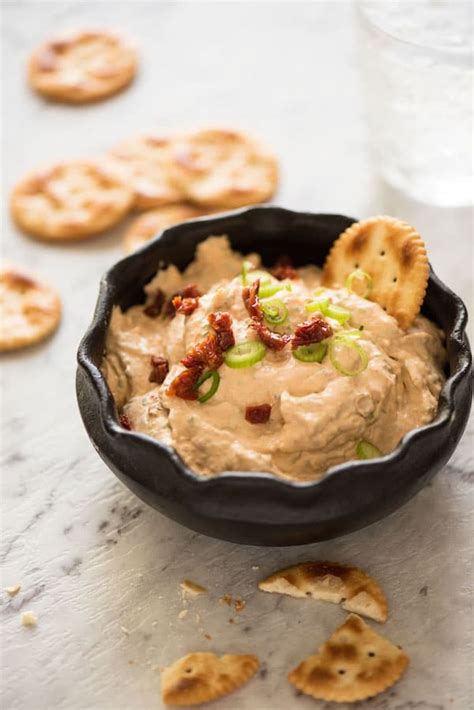 sun-dried-tomato-dip-with-video-real-housemoms image