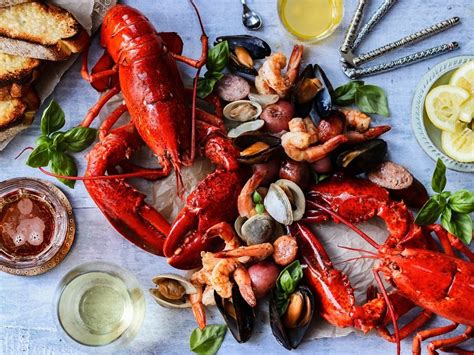 easy-summer-kitchen-clambake-give-it-some-thyme image