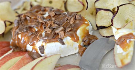 cream-cheese-caramel-apple-spread-easy-fall-appetizer image