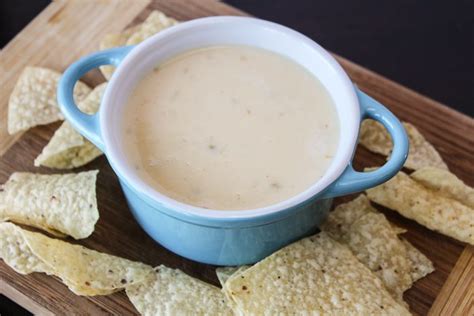 restaurant-style-mexican-cheese-dip-jen-around-the image