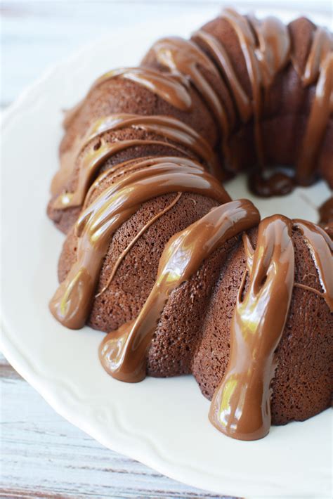 how-to-make-3-ingredient-nutella-cake-lady-and-the-blog image