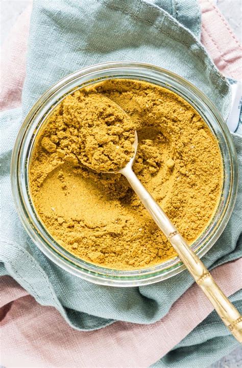 jamaican-curry-powder-recipe-recipes-from-a-pantry image