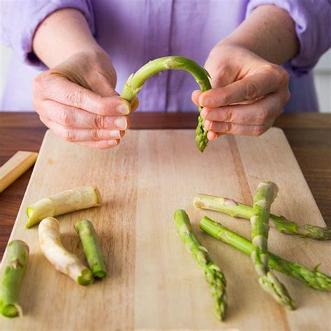 9-tips-for-how-to-prepare-asparagus-taste-of-home image
