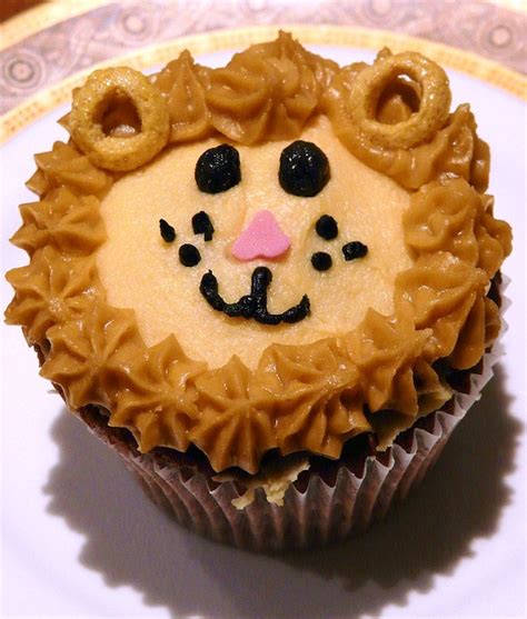 critter-cupcakes-todays-parent image