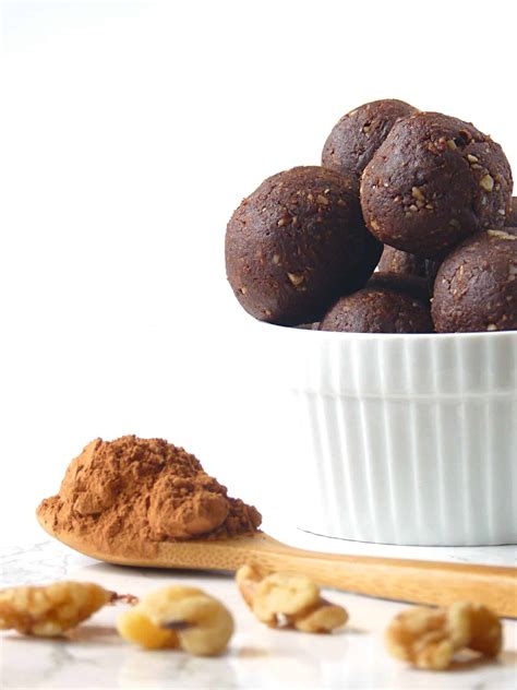 raw-cacao-bliss-balls-a-no-bake-superfood-dessert image