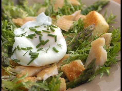 smoked-trout-and-asparagus-salad-with-lemon-chive image