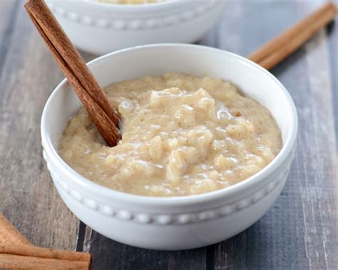 slow-cooker-rice-pudding-easy-creamy-lil-luna image