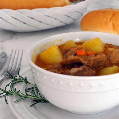 veal-stew-with-potatoes-cooking-with-manuela image