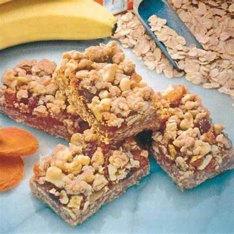 banana-oatmeal-bars-recipe-quaker-oats image