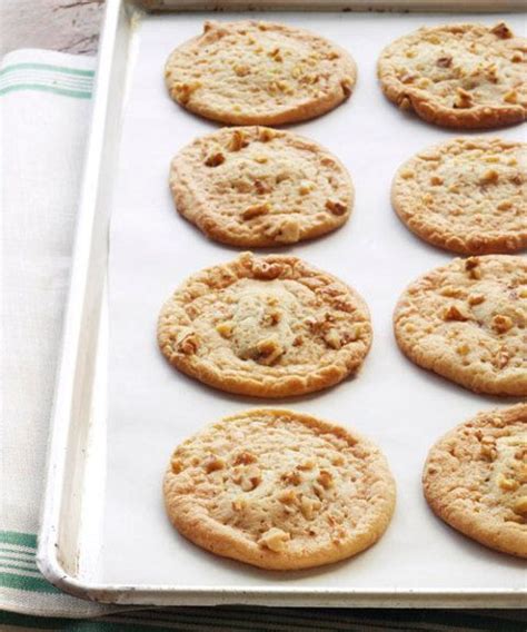 paula-deens-hidden-mint-cookies-recipe-good image