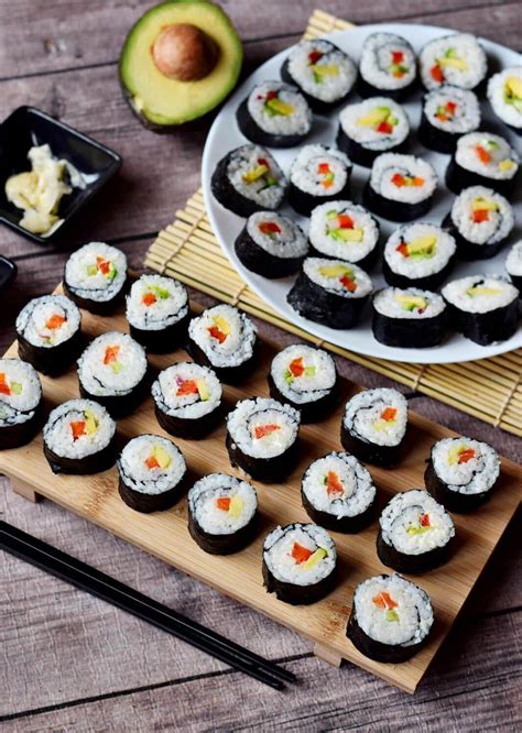 vegan-sushi-recipe-veggie-rolls-elavegan image