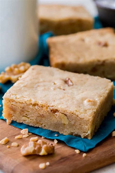 chewy-brown-butter-blondies-the-recipe-critic image