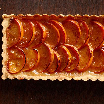 spiced-persimmon-tart-with-brandy-mascarpone image