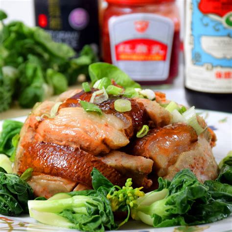 braised-pork-belly-with-taro-芋头扣肉-how-to-make-in image