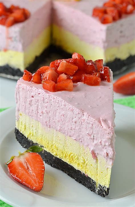 strawberry-lemonade-cheesecake-lidias-cookbook image