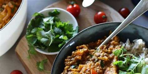roasted-cauliflower-lentil-curry-pick-up-limes image