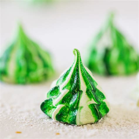 meringue-christmas-trees-farm-flavor image