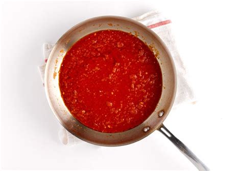quick-pomodoro-sauce-recipe-bon-apptit image