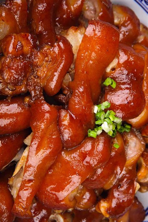 braised-pigs-feet-best-pig-trotters-recipe-izzys-cooking image