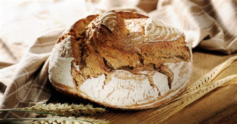 is-rye-bread-healthy image