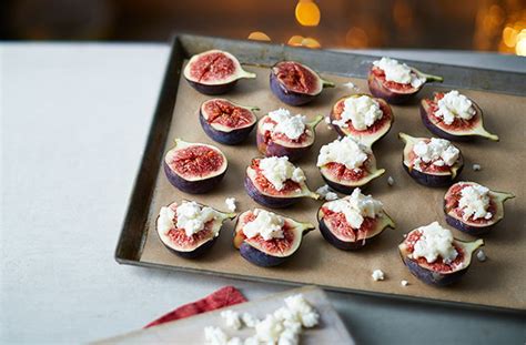 3-ingredient-goats-cheese-and-honey-figs-tesco-real image