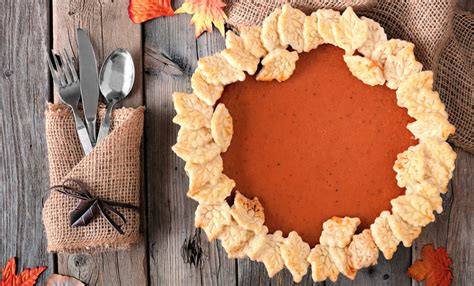 12-thanksgiving-pie-recipes-paula-deen image