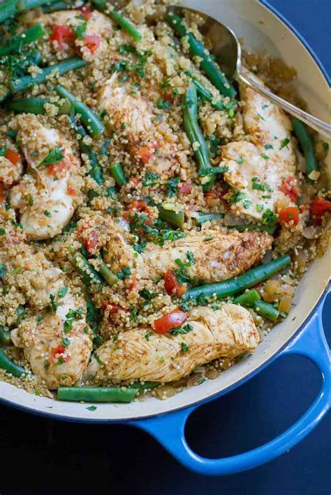one-pot-chili-lime-chicken-with-quinoa-healthy-dinner image
