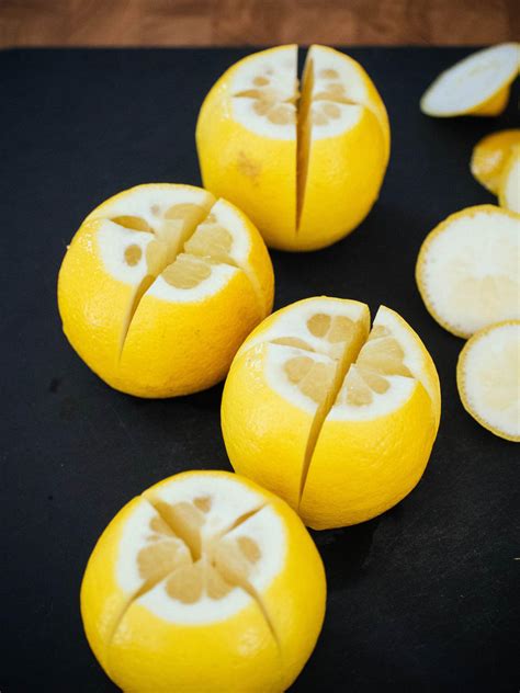 vietnamese-preserved-lemons-chanh-muối-and-salty image