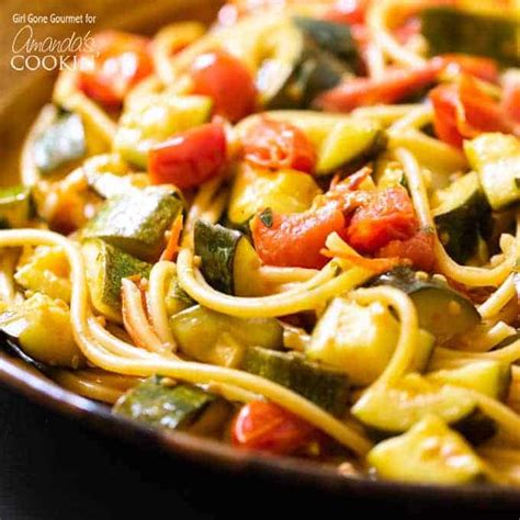 zucchini-tomato-pasta-amandas-cookin-pasta image