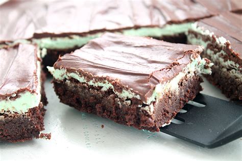 perfect-mint-brownies-real-life-dinner image