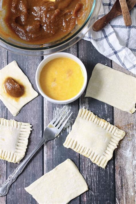 pumpkin-pie-pop-tart-recipe-sugar-cloth-desserts image