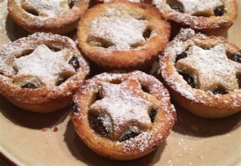 orange-pastry-for-mince-pies-real image