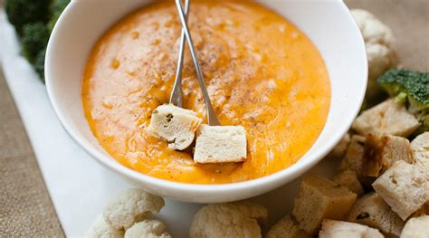 classic-cheddar-cheese-beer-fondue-recipe-wisconsin image