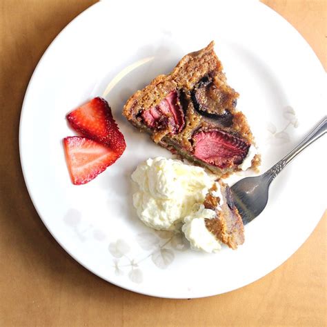 fresh-fig-and-strawberry-tart-joanne-eats-well-with image