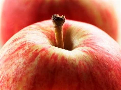 in-season-apples-food-network-healthy-eats image
